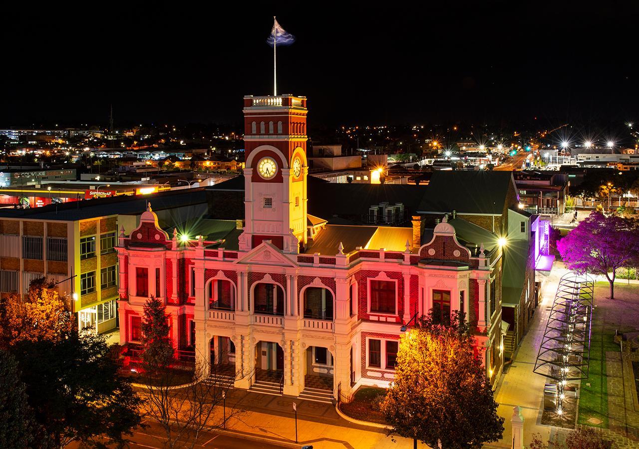 Burke And Wills Hotel Toowoomba Exterior photo